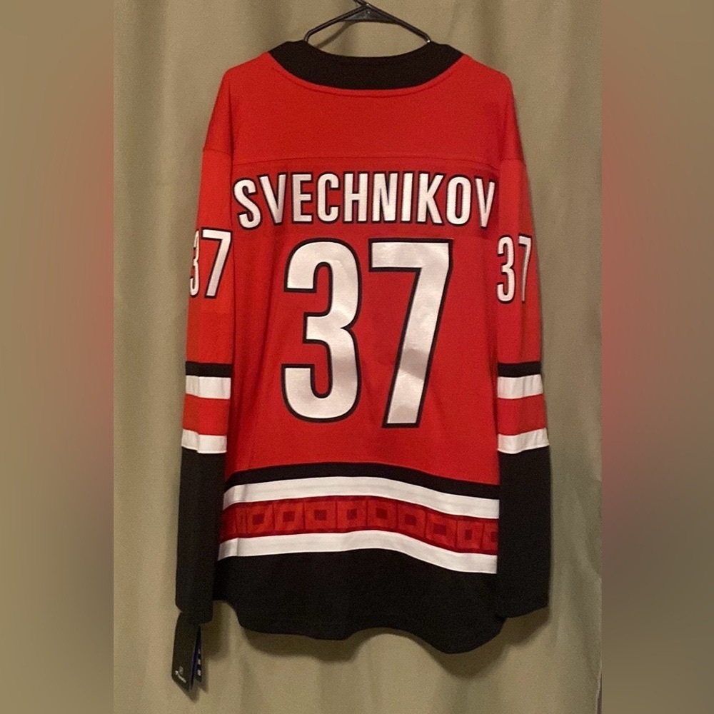 Andrei Svechnikov #37 Fanatics Red Carolina Hurricanes Breakaway Jersey XL NWT - Picture 2 of 13